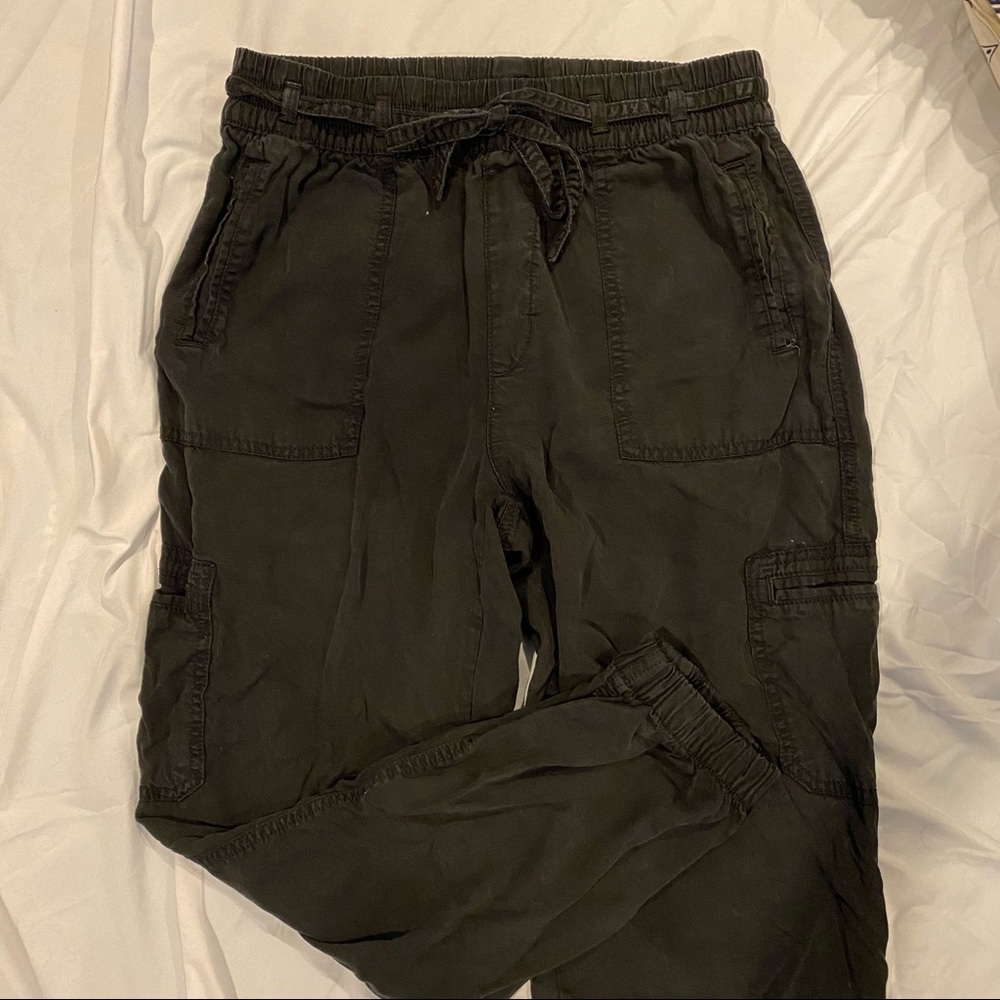 American Eagle Cargo Pant Joggers